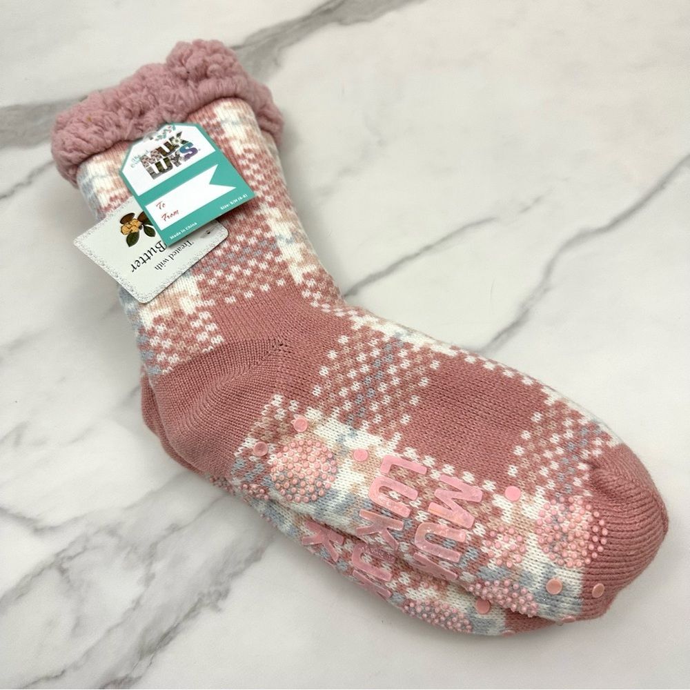 Muk Luks Pink Plaid Print Fluffy Cozy Cabin Flannel Socks NWT Size Small/Medium